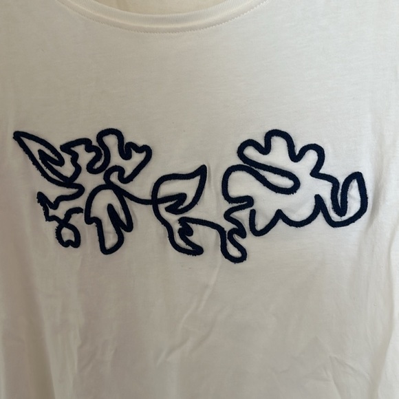 Saint James SANDY Tee with Embossed Flower Embroidery | 100% Cotton size 6 - Picture 7 of 12